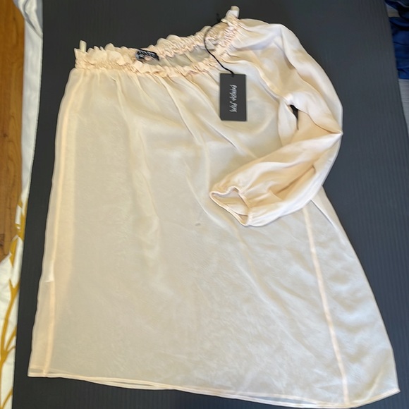 Patrizia Pepe NWT silk blouse assymetric - Picture 2 of 4